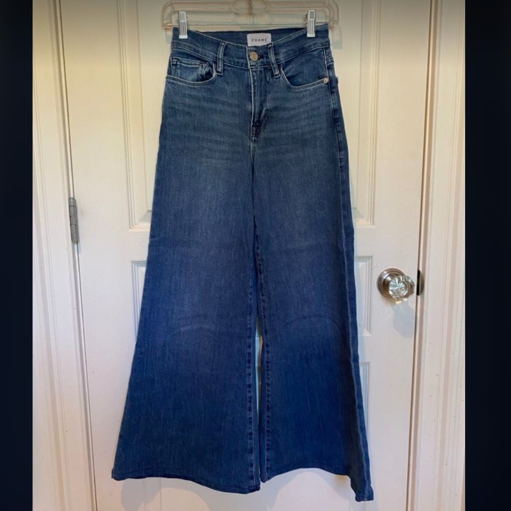 Frame Le Palazzo Crop in Temple sz 26